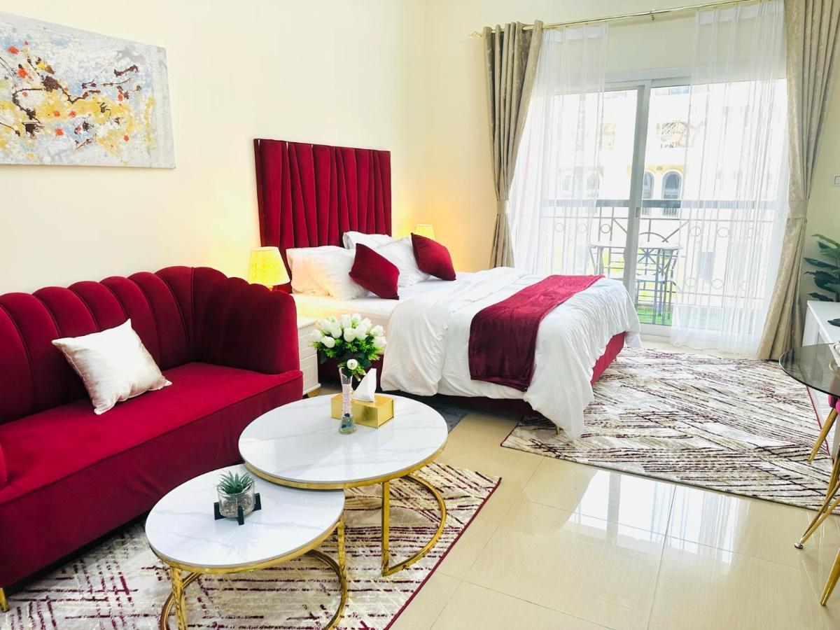Apartment Luxurious Living In Jumeirah Village Circle, Dubai