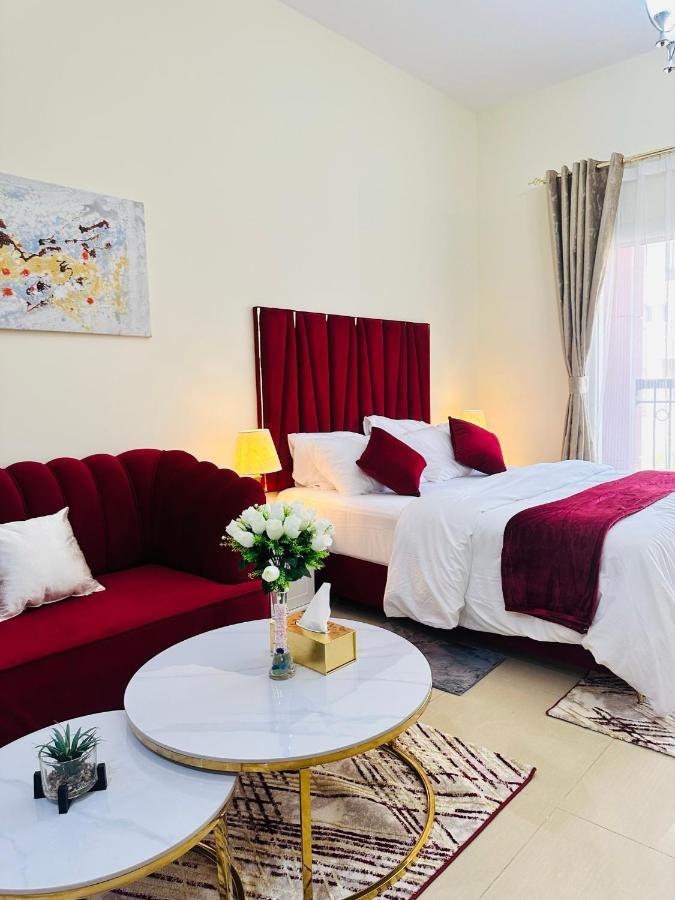 Luxurious Living In Jumeirah Village Circle, * Dubai